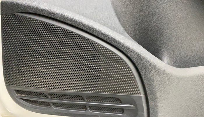 2018 Volkswagen Polo COMFORTLINE 1.0L MPI, Petrol, Manual, 78,764 km, Speaker