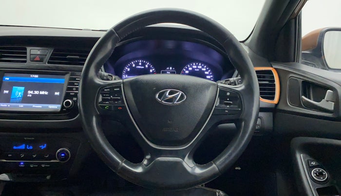 2015 Hyundai i20 Active 1.2 SX, Petrol, Manual, 95,852 km, Steering Wheel Close Up