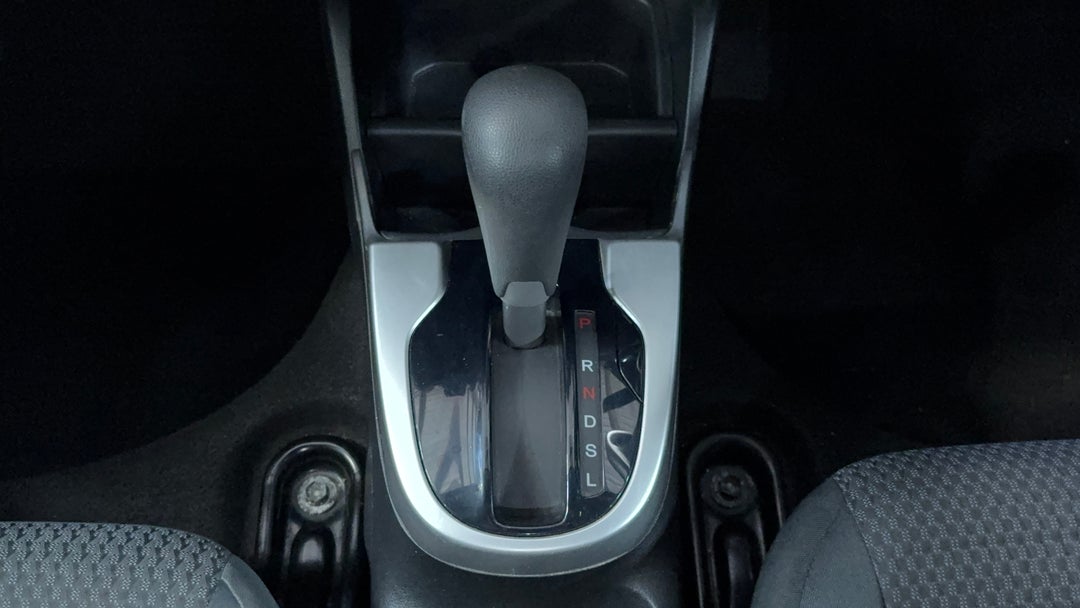 2017 Honda Jazz Vti, Automatic, 143412 km, Gear Lever 