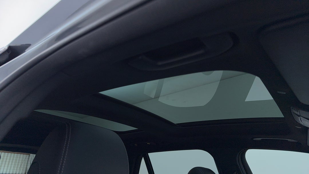 Interior Sunroof/Moonroof