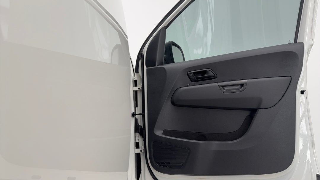 2016 Volkswagen Amarok Tdi420 Trendline (4x4), Automatic, 124271 km, Speaker View