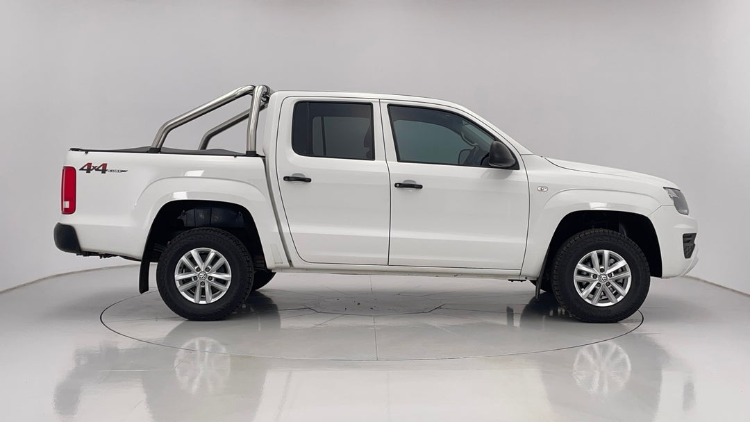 2016 Volkswagen Amarok Tdi420 Trendline (4x4), Automatic, 124271 km, Right Side View