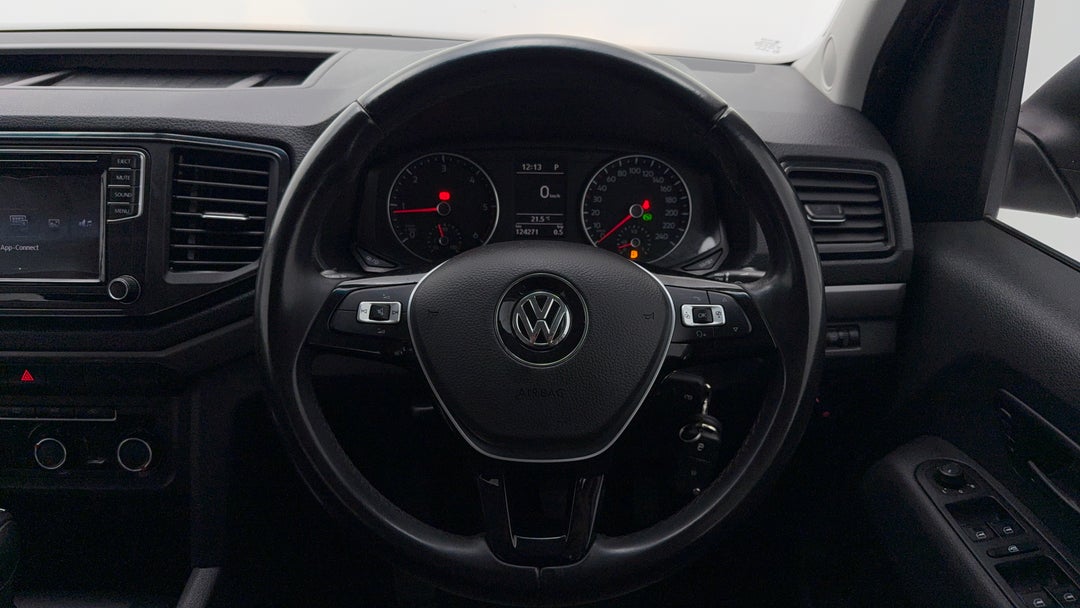 2016 Volkswagen Amarok Tdi420 Trendline (4x4), Automatic, 124271 km, Steering Wheel Close-up