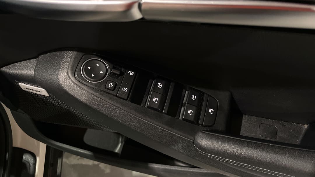 2021 Kia Seltos Gt-line (AWD), Automatic, 87502 km, Drivers Side Door Panel Controls