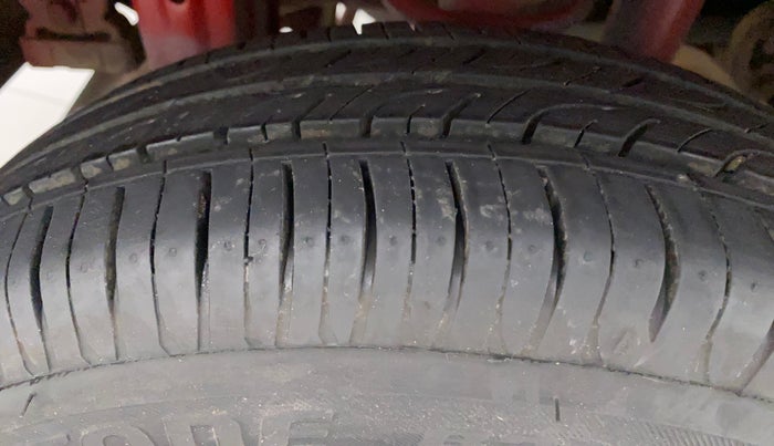 2010 Maruti Zen Estilo LXI, Petrol, Manual, 22,224 km, Right Rear Tyre Tread
