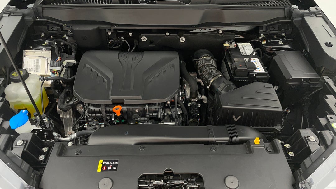 Open Bonnet (Engine)