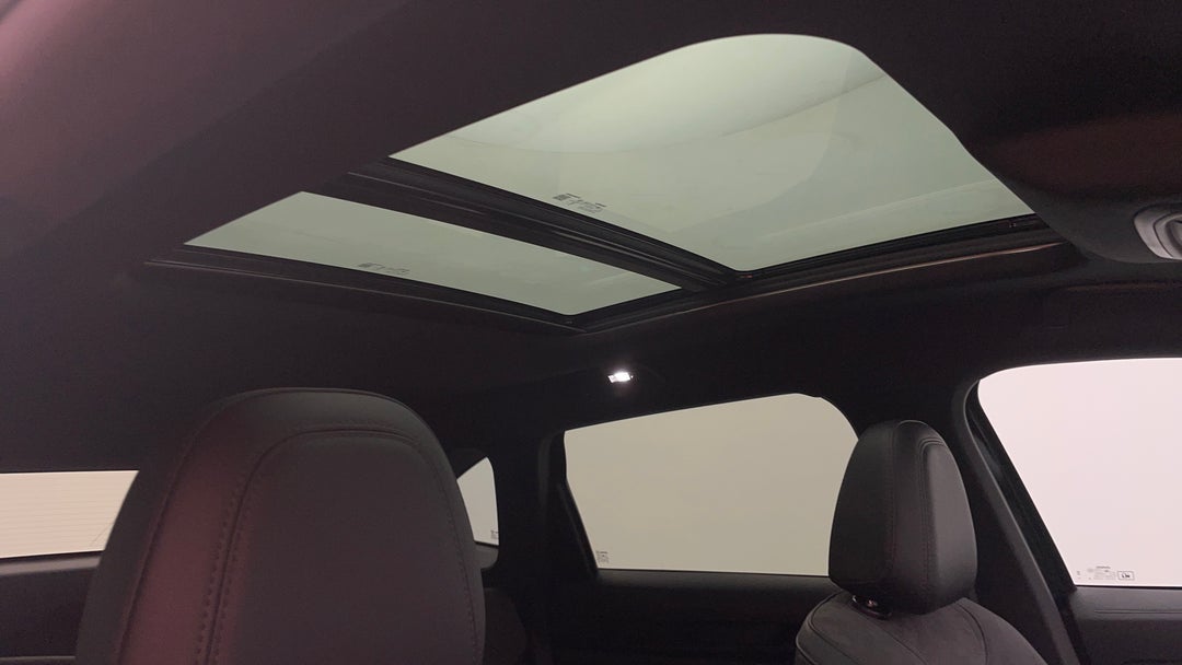 Interior Sunroof/Moonroof