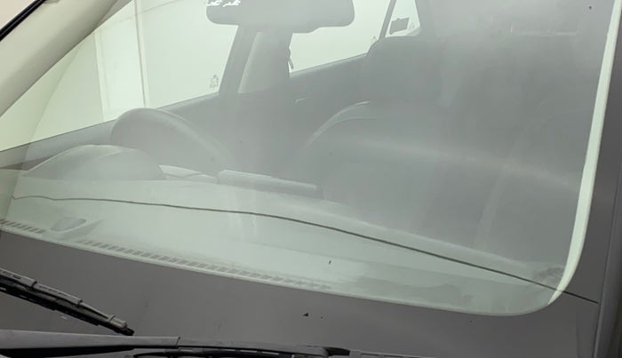 2019 Hyundai VENUE SX 1.0 (O) TURBO, Petrol, Manual, 27,024 km, Front windshield - Minor spot on windshield