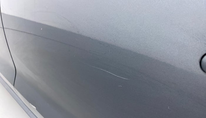 2017 Volkswagen Ameo HIGHLINE1.5L, Diesel, Manual, 1,07,294 km, Rear left door - Minor scratches