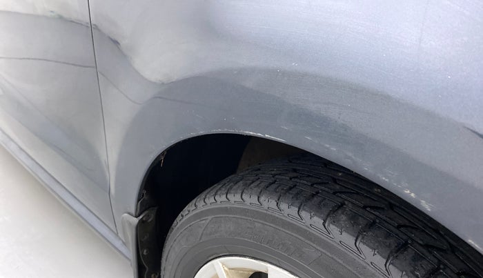2017 Volkswagen Ameo HIGHLINE1.5L, Diesel, Manual, 1,07,294 km, Right fender - Minor scratches