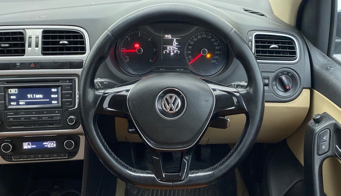 2017 Volkswagen Ameo HIGHLINE1.5L, Diesel, Manual, 1,07,294 km, Steering Wheel Close Up