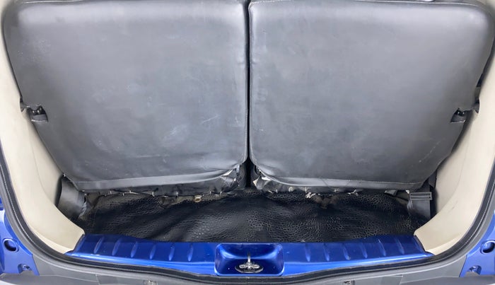 2019 Renault TRIBER 1.0 RXT, Petrol, Manual, 31,115 km, Boot Inside