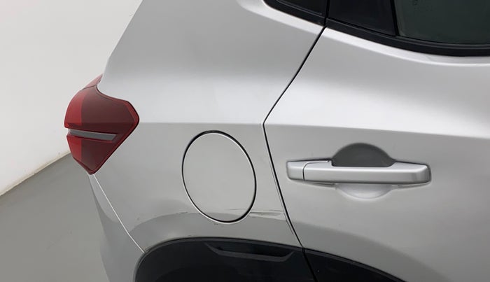 2021 Nissan MAGNITE XL, Petrol, Manual, 20,921 km, Right quarter panel - Minor scratches