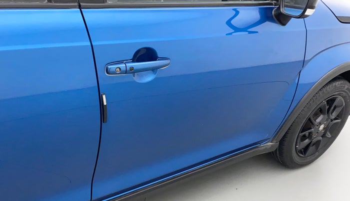 2017 Maruti IGNIS ZETA 1.2, Petrol, Manual, 23,650 km, Driver-side door - Minor scratches