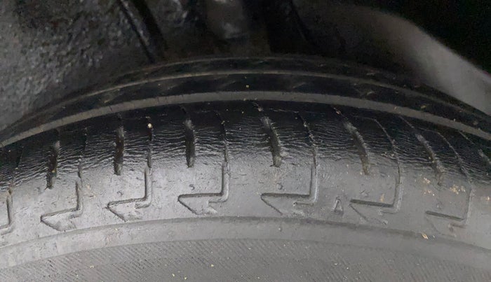 2017 Maruti IGNIS ZETA 1.2, Petrol, Manual, 23,650 km, Left Rear Tyre Tread