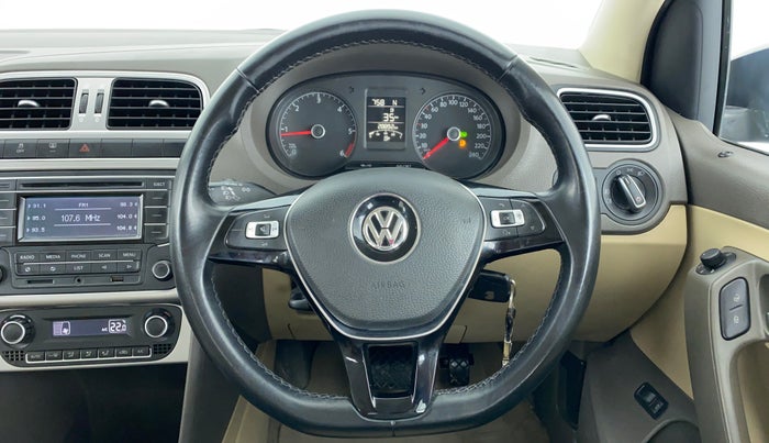 2015 Volkswagen Vento HIGHLINE TDI AT, Diesel, Automatic, 28,763 km, Steering Wheel Close Up