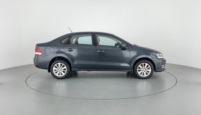 2015 Volkswagen Vento HIGHLINE TDI AT, Diesel, Automatic, 28,763 km, Right Side