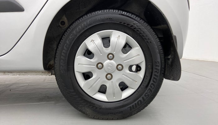 2010 Hyundai i10 MAGNA 1.2, Petrol, Manual, 60,857 km, Left Rear Wheel