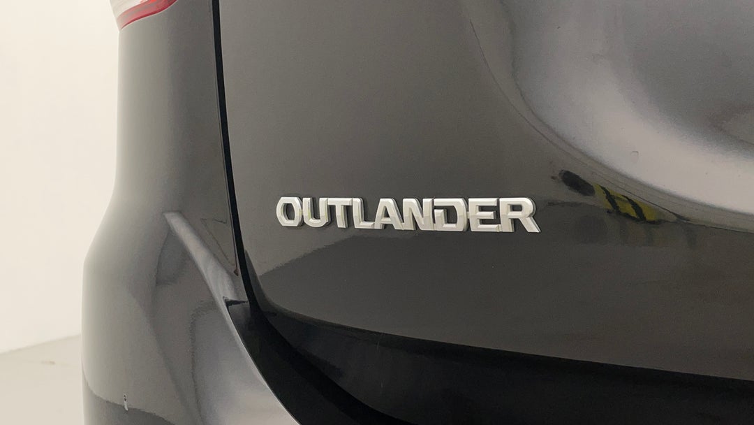 Badge (Boot Left Side)