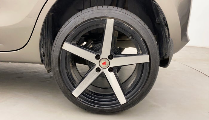 2019 Maruti Swift VXI, Petrol, Manual, 38,163 km, Left Rear Wheel