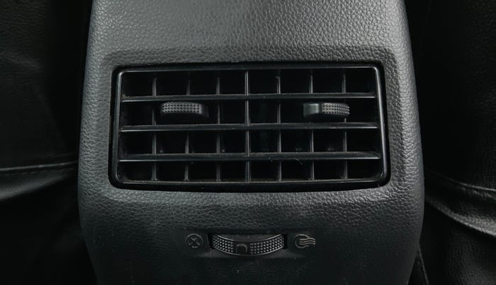 2017 Hyundai Elite i20 ASTA 1.2, Petrol, Manual, 36,363 km, Rear AC Vents