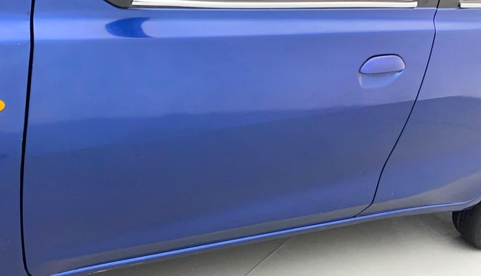 2018 Datsun Go Plus T, Petrol, Manual, 24,484 km, Front passenger door - Slight discoloration