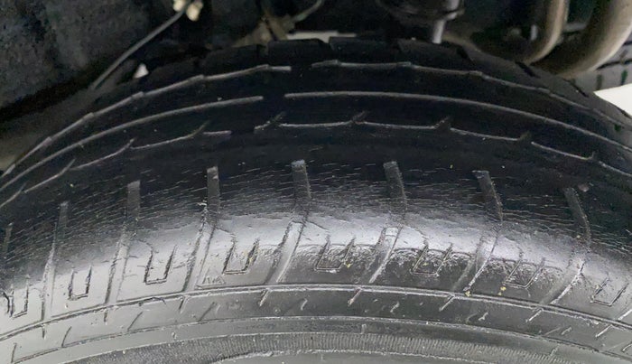 2018 Datsun Go Plus T, Petrol, Manual, 24,484 km, Left Rear Tyre Tread