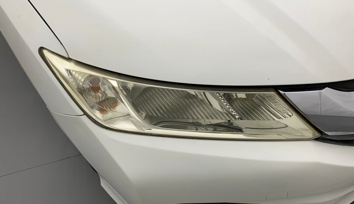 2014 Honda City 1.5L I-VTEC SV, CNG, Manual, 1,22,850 km, Right headlight - Headlight parking bulb fused