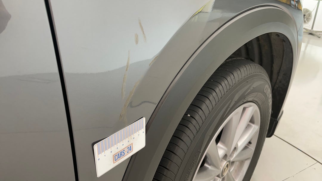 Quarter Panel Front RHS Guard Scratch