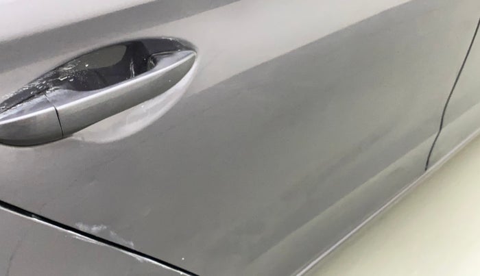 2017 Hyundai Elite i20 MAGNA EXECUTIVE 1.2, Petrol, Manual, 25,846 km, Right rear door - Minor scratches