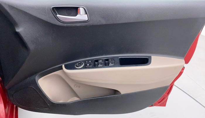 2018 Hyundai Grand i10 SPORTZ 1.2 KAPPA VTVT, Petrol, Manual, 19,867 km, Driver Side Door Panels Control