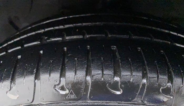 2018 Hyundai Grand i10 SPORTZ 1.2 KAPPA VTVT, Petrol, Manual, 19,867 km, Left Front Tyre Tread