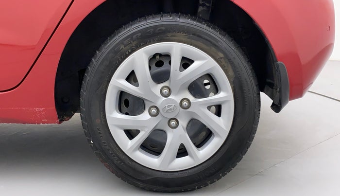 2018 Hyundai Grand i10 SPORTZ 1.2 KAPPA VTVT, Petrol, Manual, 19,867 km, Left Rear Wheel