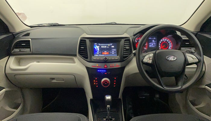 2021 Mahindra XUV300 W6 1.5 DIESEL AMT, Diesel, Automatic, 38,402 km, Dashboard