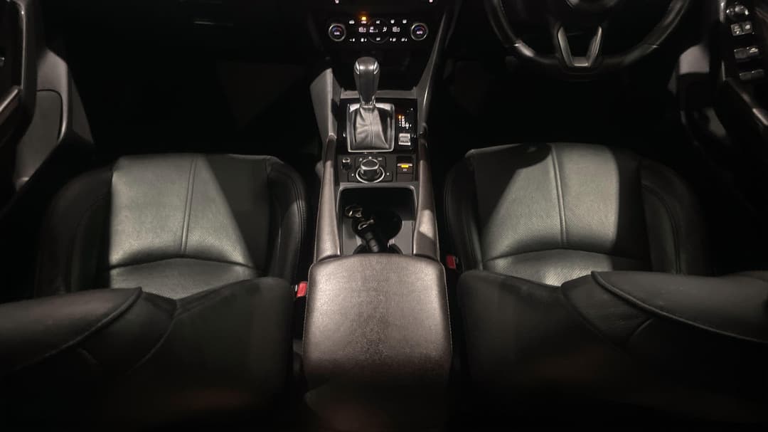 2019 Mazda Mazda3 Sp25 Gt (5yr), Automatic, 50905 km, Center Console