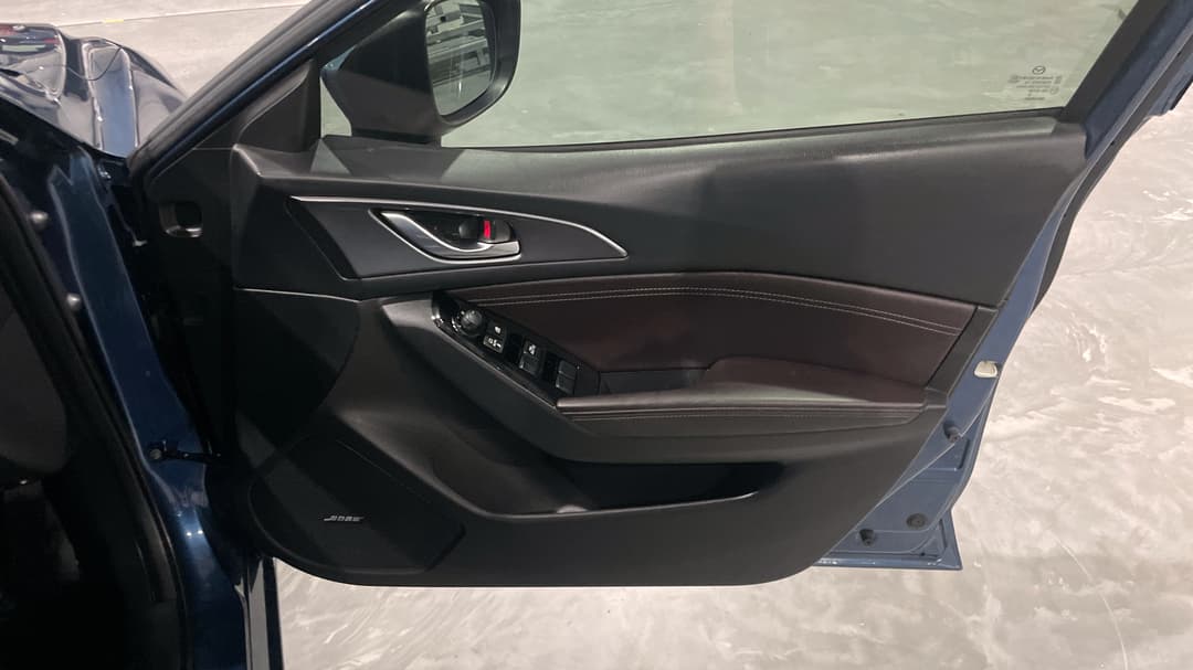 2019 Mazda Mazda3 Sp25 Gt (5yr), Automatic, 50905 km, Speaker View