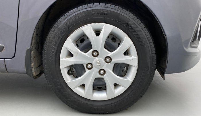 2013 Hyundai Grand i10 SPORTZ 1.2 KAPPA VTVT, Petrol, Manual, 46,483 km, Right Front Wheel