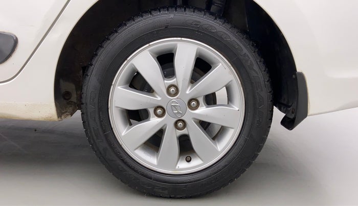 2016 Hyundai Xcent SX 1.2, Petrol, Manual, 22,692 km, Left Rear Wheel