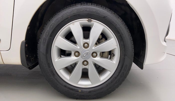 2016 Hyundai Xcent SX 1.2, Petrol, Manual, 22,692 km, Right Front Wheel