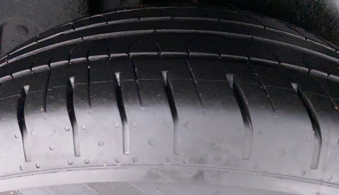 2021 Hyundai Creta SX PETROL MT, Petrol, Manual, 8,397 km, Right Rear Tyre Tread