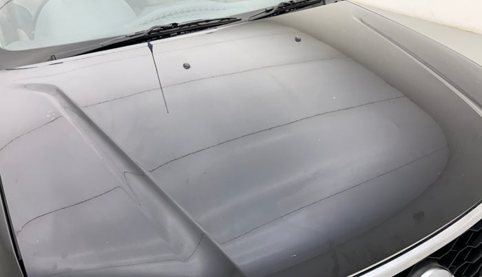 2015 Nissan Terrano XL (P), Petrol, Manual, 39,634 km, Bonnet (hood) - Paint has minor damage