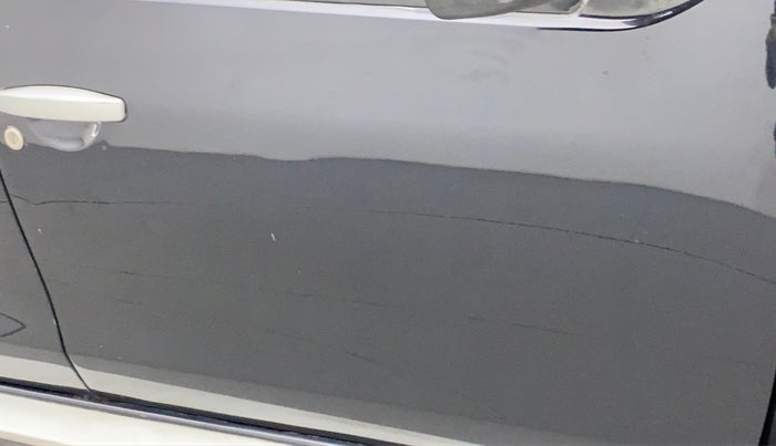 2015 Nissan Terrano XL (P), Petrol, Manual, 39,634 km, Driver-side door - Slightly dented