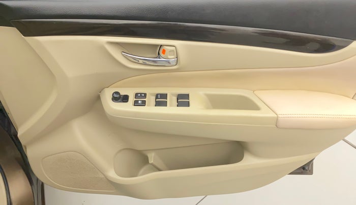 2015 Maruti Ciaz ZXI, Petrol, Manual, 75,060 km, Driver Side Door Panels Control
