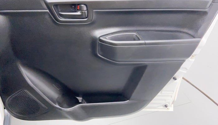 2020 Maruti S PRESSO VXI PLUS, Petrol, Manual, 9,672 km, Driver Side Door Panels Control