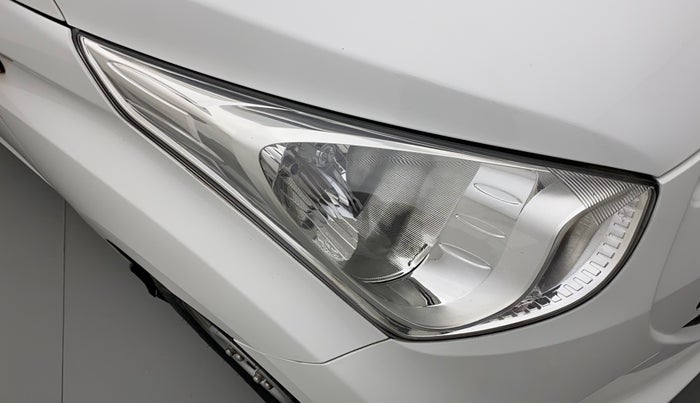 2016 Hyundai Eon ERA +, Petrol, Manual, 56,708 km, Right headlight - Minor scratches