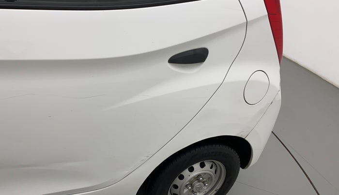 2016 Hyundai Eon ERA +, Petrol, Manual, 56,708 km, Left quarter panel - Minor scratches