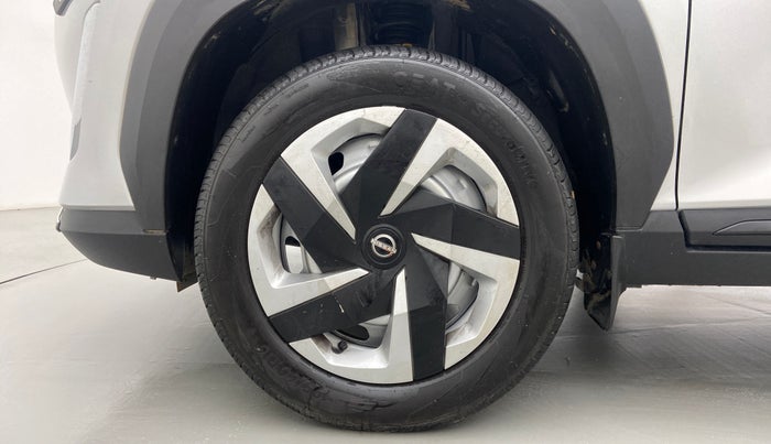 2022 Nissan MAGNITE XE, Petrol, Manual, 9,573 km, Left Front Wheel