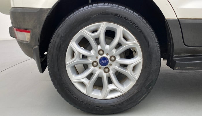 2014 Ford Ecosport 1.5 TITANIUM TI VCT AT, Petrol, Automatic, 65,794 km, Right Rear Wheel