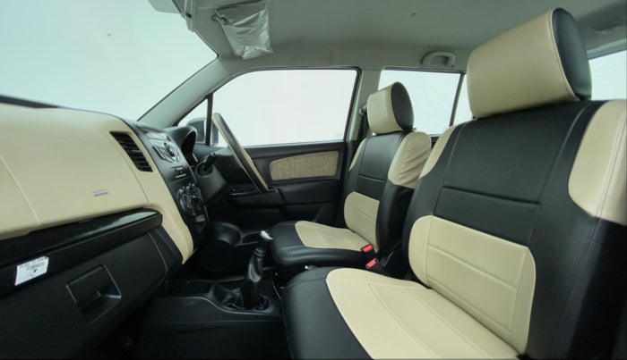 2017 Maruti Wagon R 1.0 VXI, Petrol, Manual, 27,939 km, Right Side Front Door Cabin