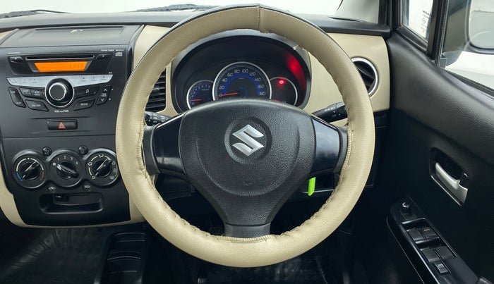 2017 Maruti Wagon R 1.0 VXI, Petrol, Manual, 27,939 km, Steering Wheel Close Up